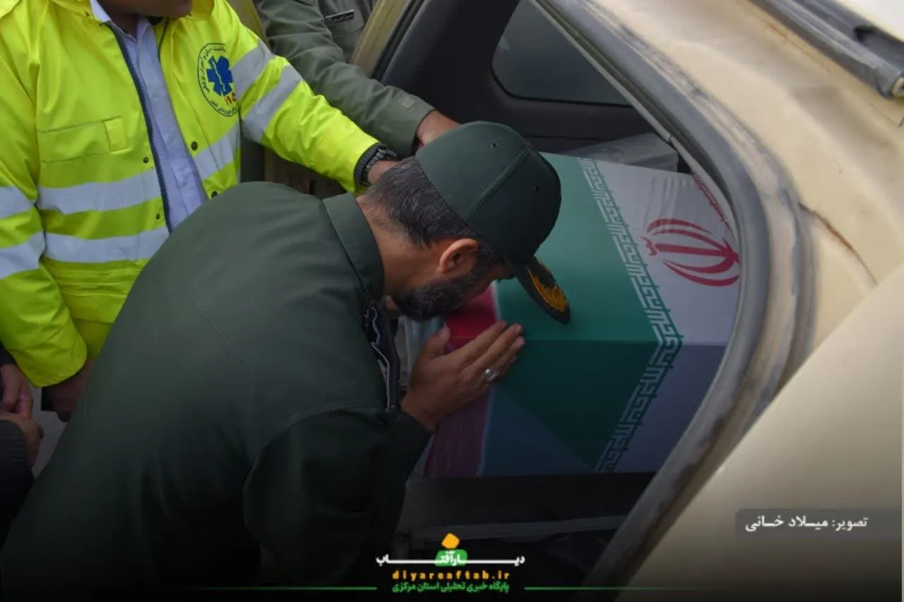 استقبال از پیکر «شهید گمنام» در اراک