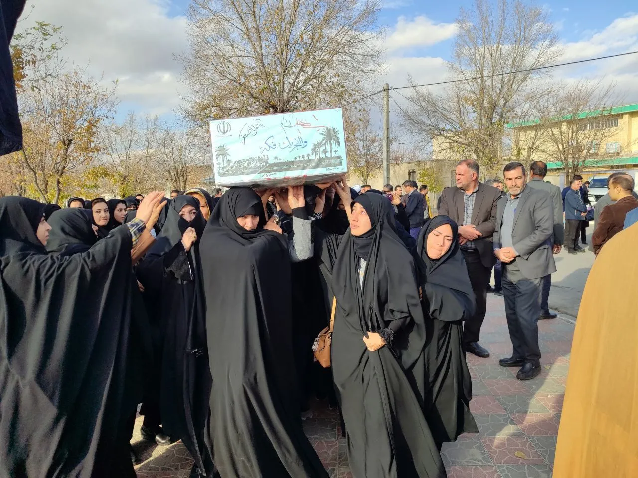 کاروان شهدای گمنام وارد فراهان شد