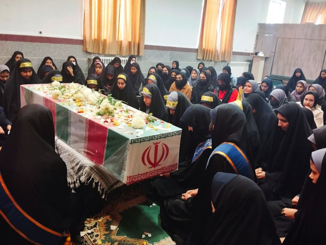 مدارس فراهان میزبان شهدای گمنام