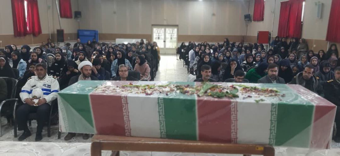 اعزام ۱۲۰ دانش‌آموز فراهانی به راهیان نور
