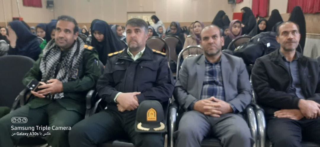 اعزام ۱۲۰ دانش‌آموز فراهانی به راهیان نور