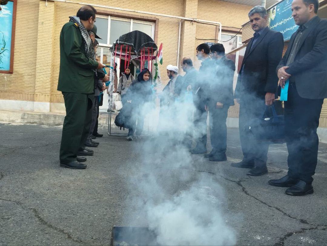 اعزام ۱۲۰ دانش‌آموز فراهانی به راهیان نور