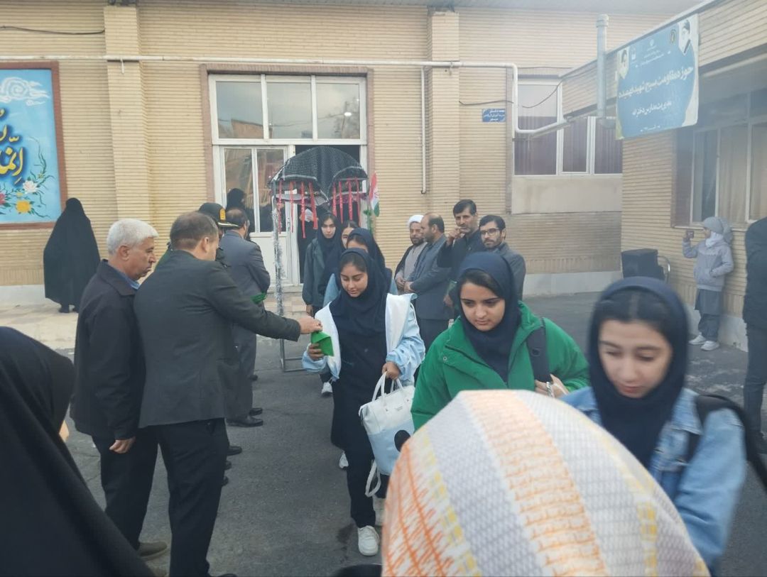 اعزام ۱۲۰ دانش‌آموز فراهانی به راهیان نور