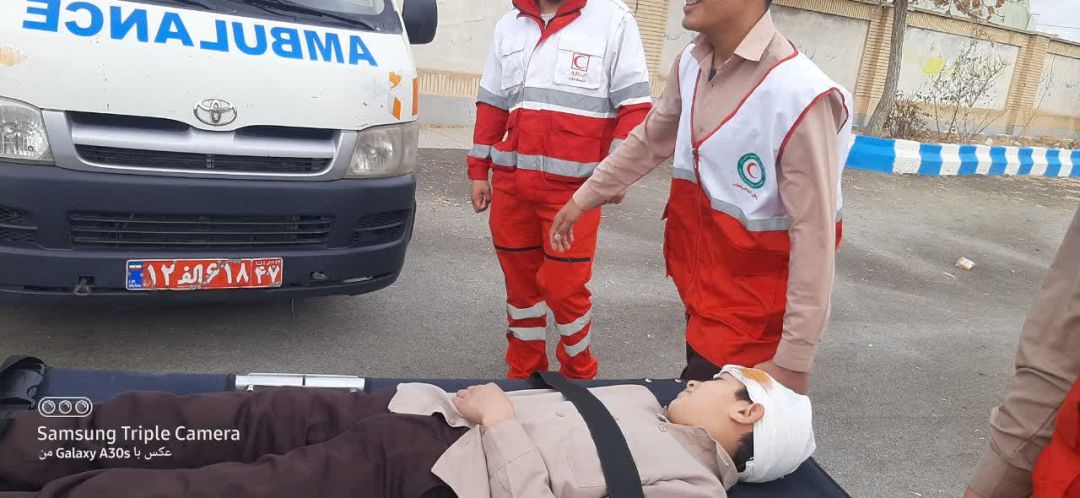 برگزاری مانور زلزله و ایمنی در فراهان