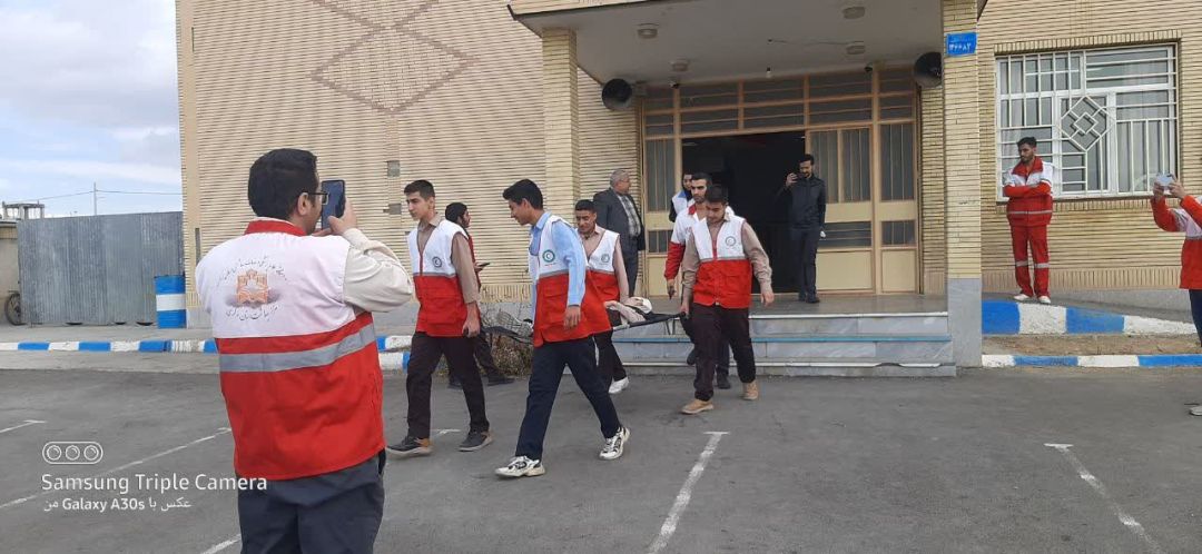 برگزاری مانور زلزله و ایمنی در فراهان