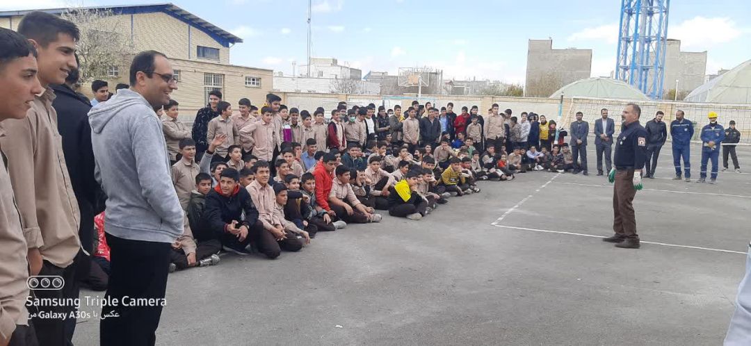 برگزاری مانور زلزله و ایمنی در فراهان