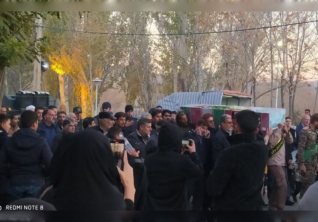 تشییع پیکر مطهر شهید گمنام در خنداب