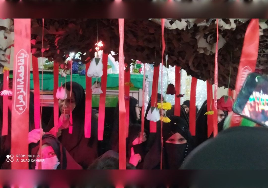 مراسم شبی با شهدا در جوار شهید گمنام