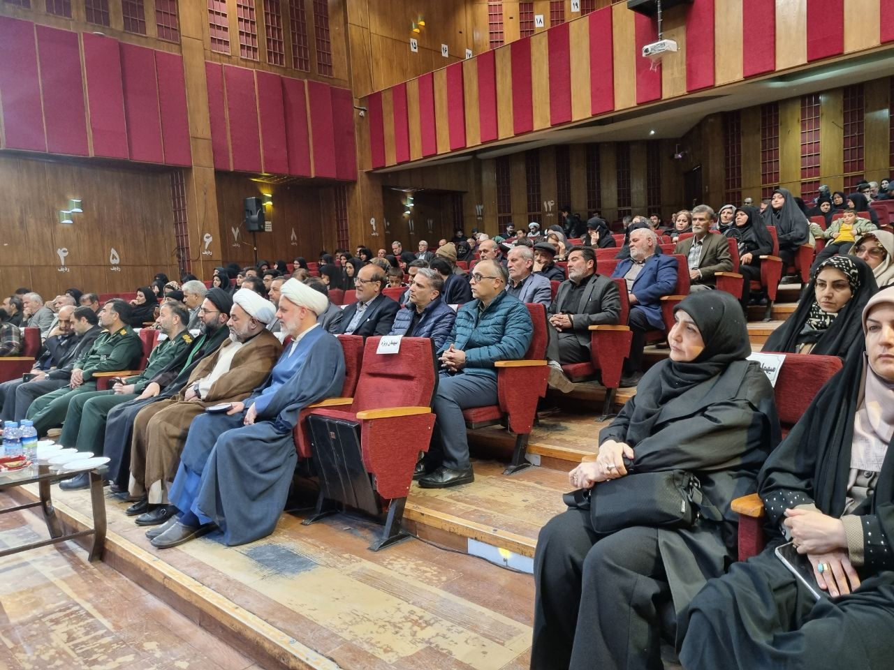 سوگواره شعر فاطمی در ساوه برگزار شد