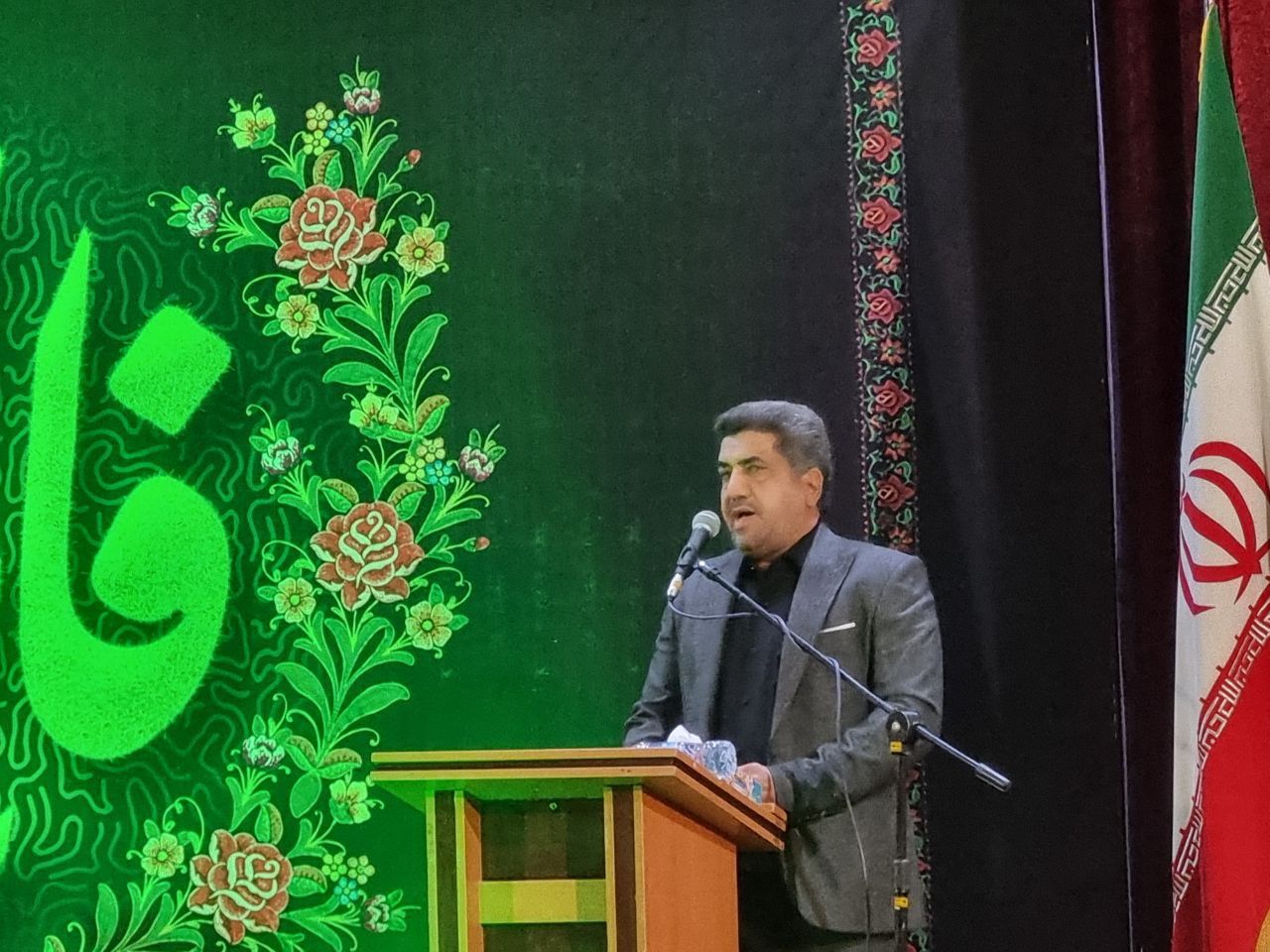 سوگواره شعر فاطمی در ساوه برگزار شد