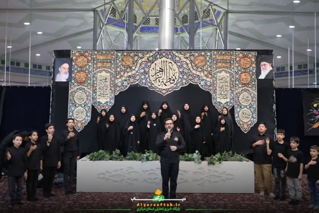 اجرای نمایش «سرخط یک هفت خط آخر خط»