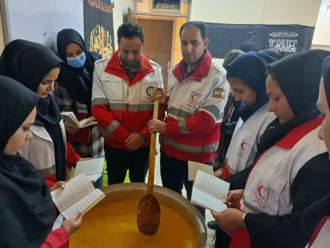 مراسم روز داوطلب هلال احمر در کمیجان