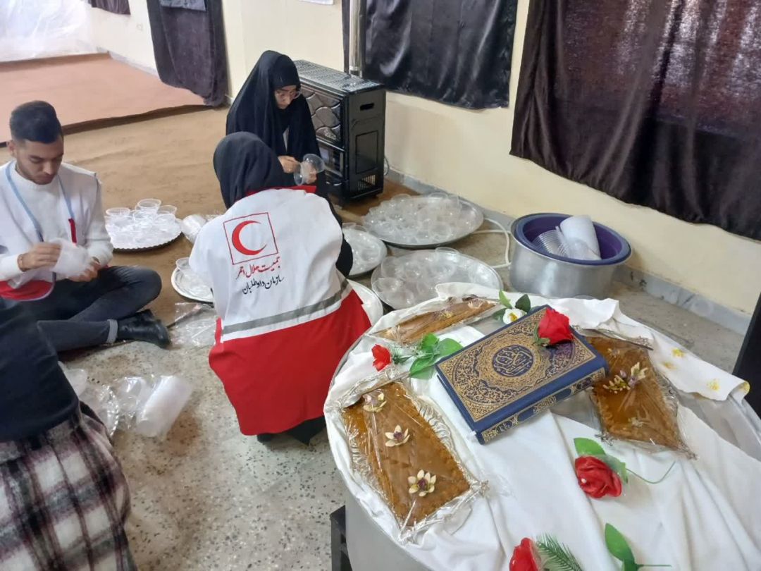 مراسم روز داوطلب هلال احمر در کمیجان