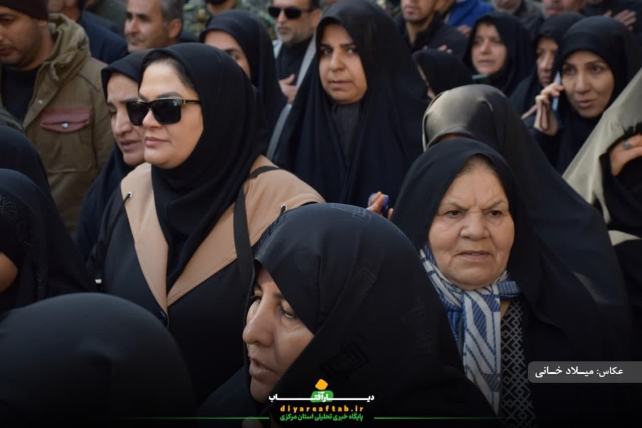 تشییع شهدای گمنام در اراک