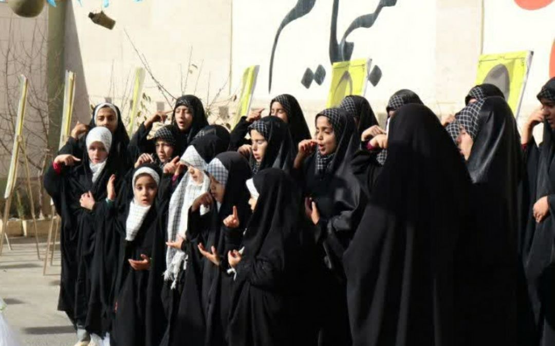 نمایشگاه خیابان مقاومت در خنداب