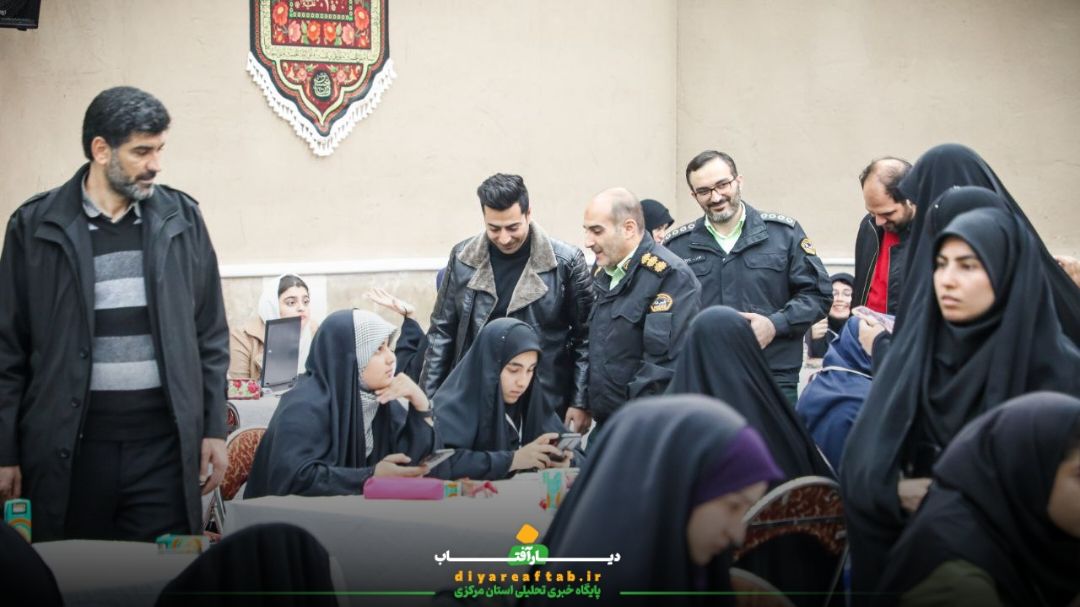 بازدید مسئولان از رویداد تولید محتوای دیجیتال بسیج