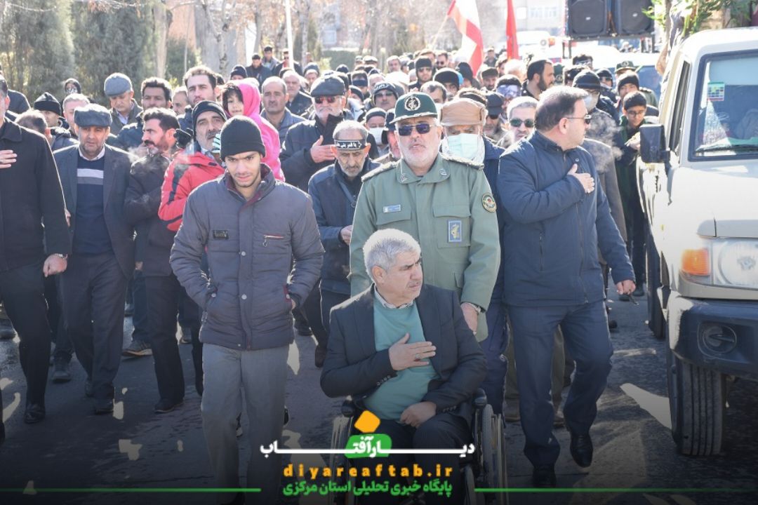 تشییع پیکر «شهید گمنام» در اراک