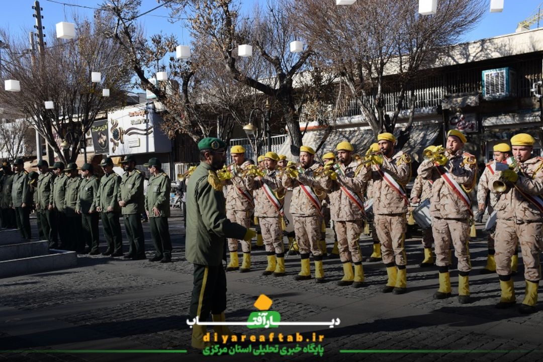 تشییع پیکر «شهید گمنام» در اراک