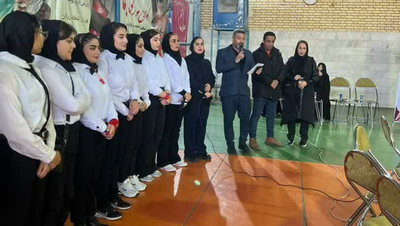 مسابقات کیک بوکسینگ در ساوه برگزار شد