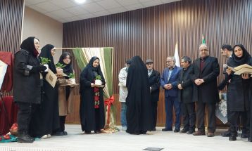آئین رونمایی از کتاب دوشنبه‌های داستان