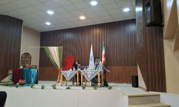 آئین رونمایی از کتاب دوشنبه‌های داستان