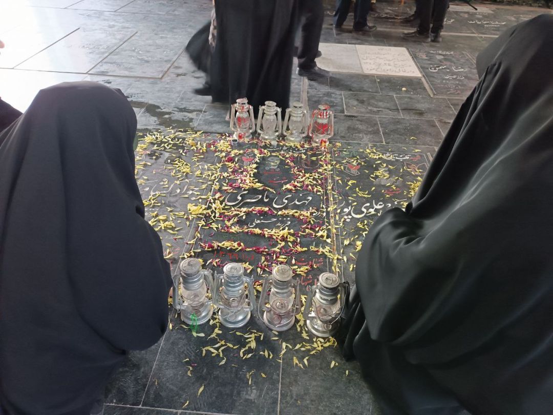 یلدای شهدایی در ساوه برگزار شد
