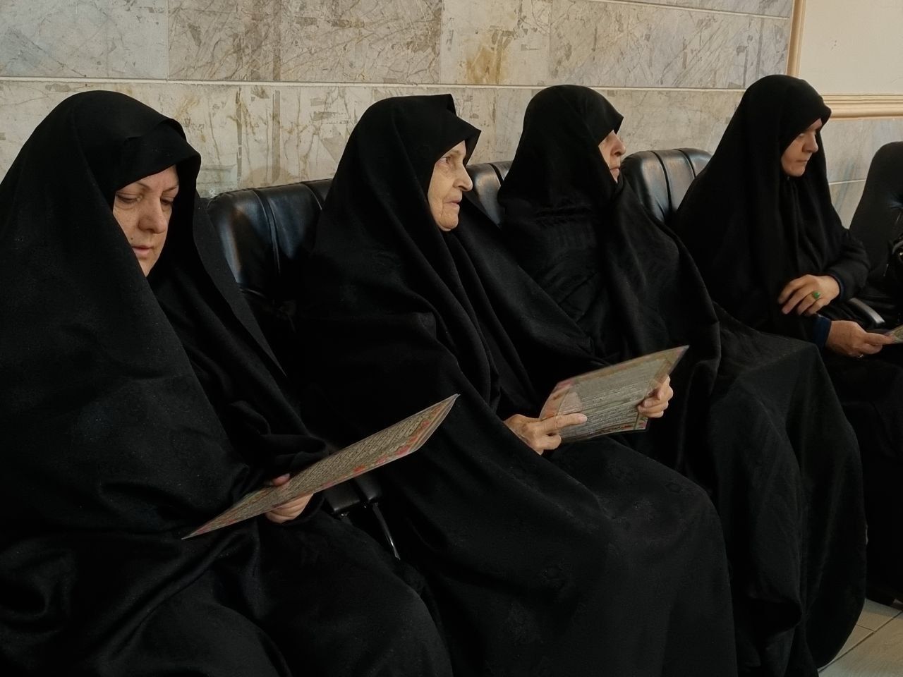 بزرگداشت مادر شهیدان والامقام جوادنیا برگزار شد