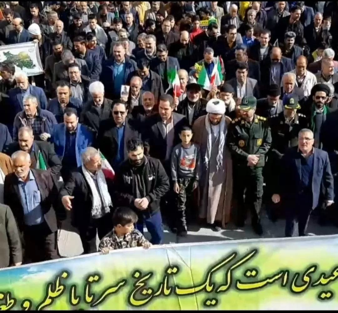 شکوه تماشایی راهپیمایی ۲۲بهمن کمیجان