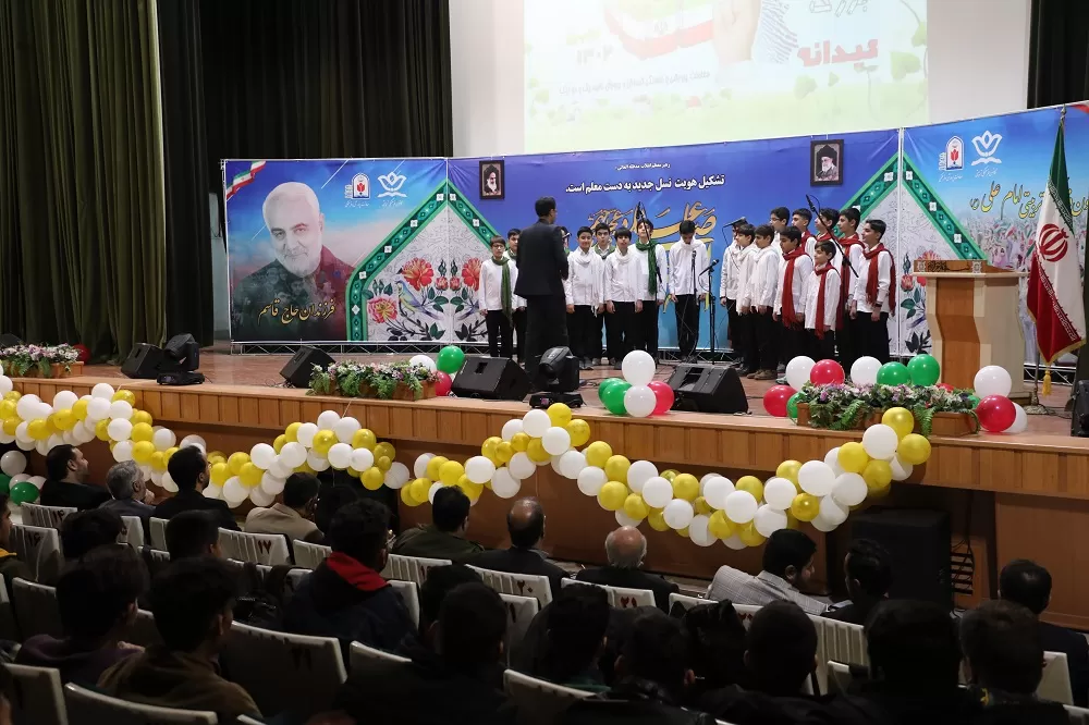 برگزاری جشن تکلیف رأی اولی‌ها در اراک