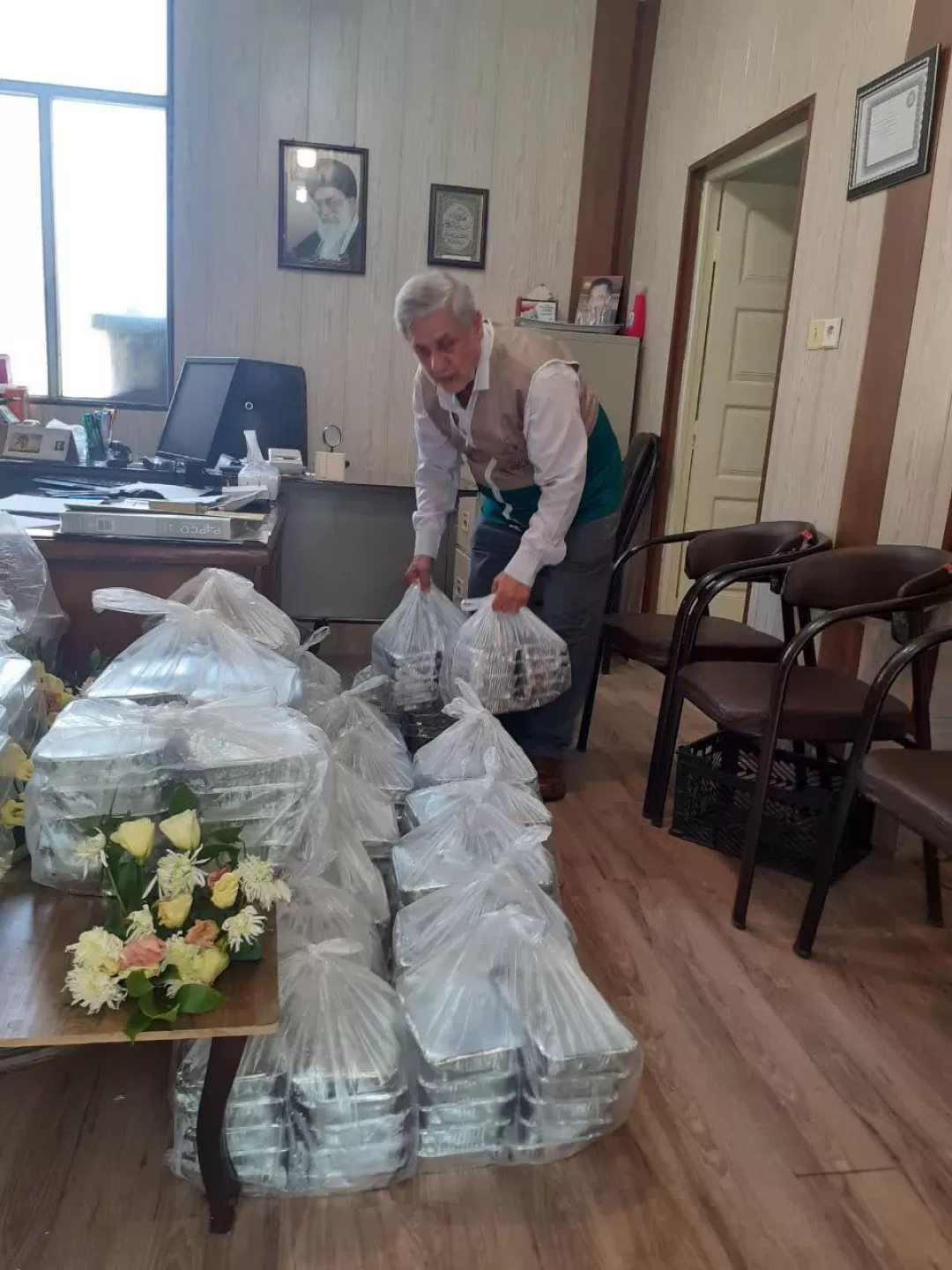 اطعام خادمیاران رضوی در ساوه