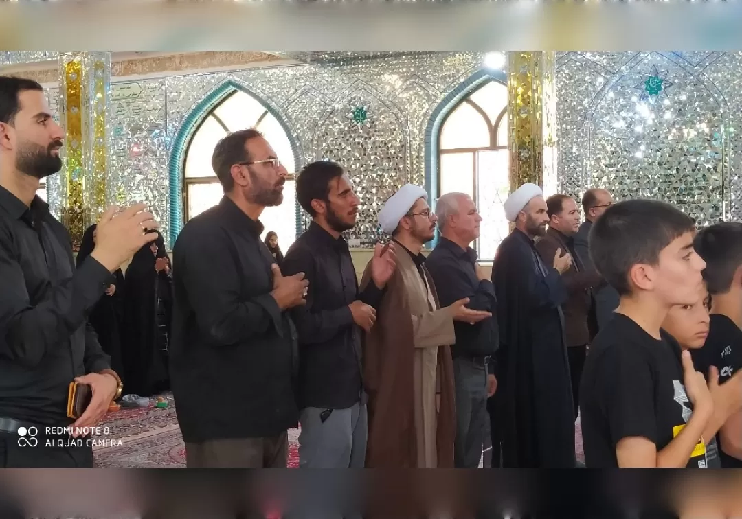 مراسم احلی من‌العسل در خنداب برگزار شد