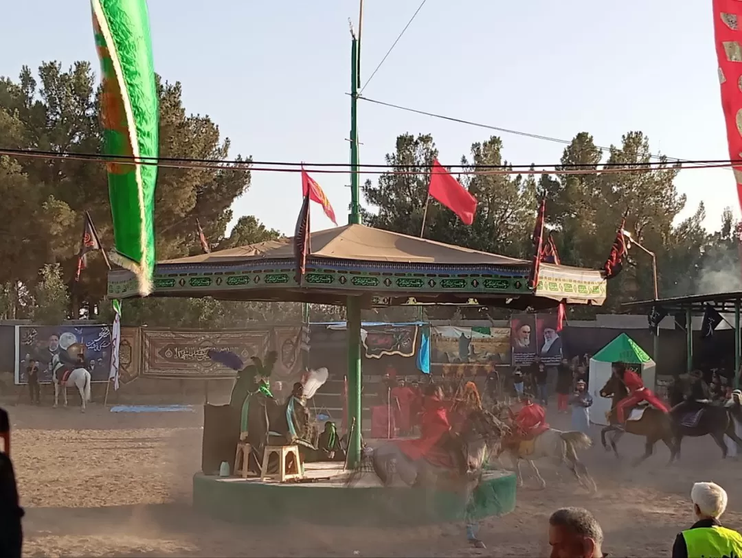 مراسم عاشورا در زرندیه برگزار شد