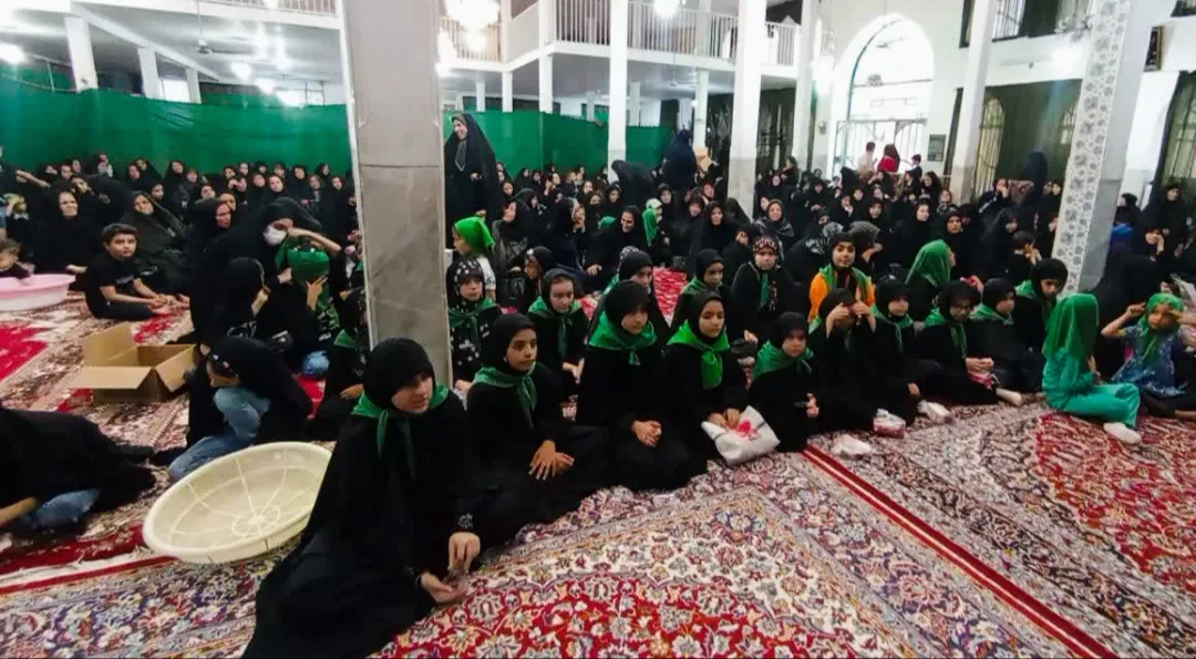 همایش بزرگ ریحانه‌های حسینی در کمیجان برگزار شد