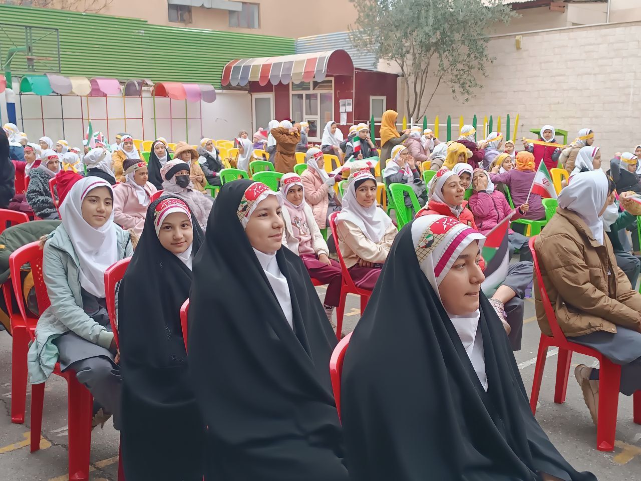 پویش «مدرسه همدل» در ساوه برگزار شد