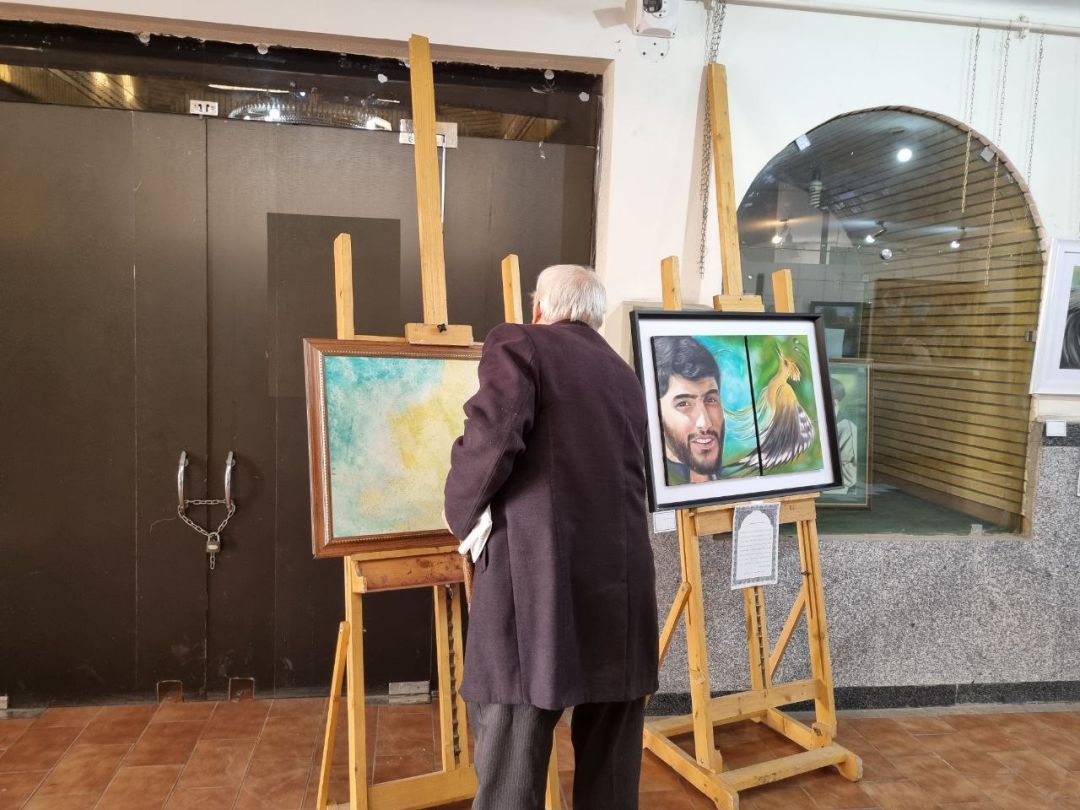 نمایشگاه نقاشی ‌ریشه‌ها در ساوه افتتاح شد