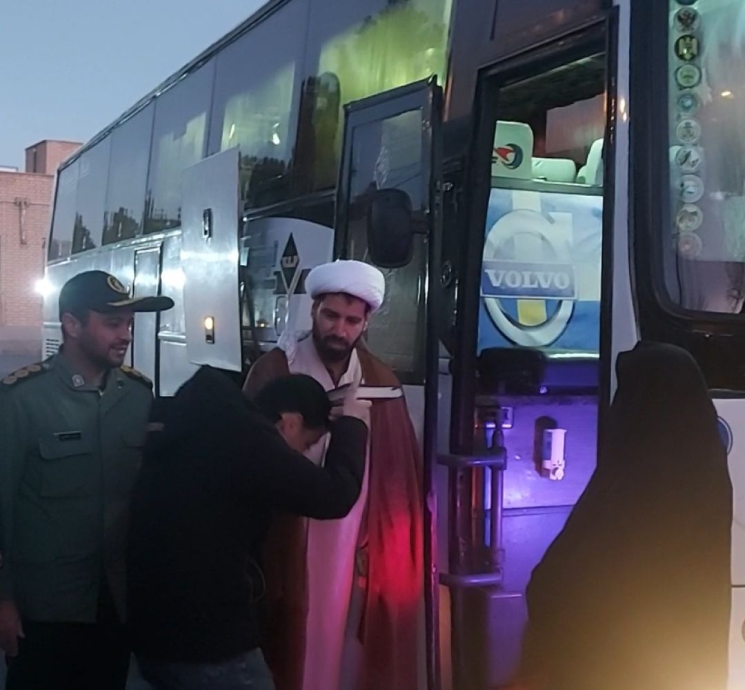 اعزام 120 دانشآموزان تفرش به سرزمینهای نور