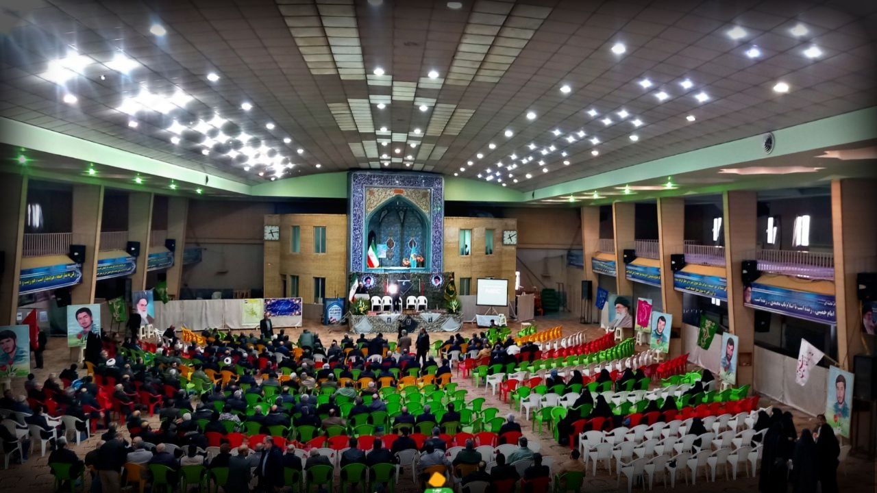 گردهمایی رزمندگان دفاع مقدس در خمین
