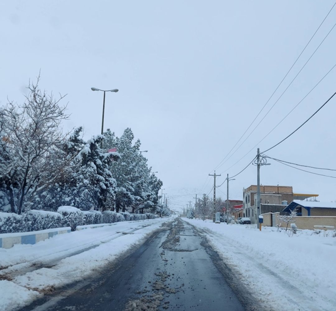 بارش برف تفرش را سفیدپوش کرد