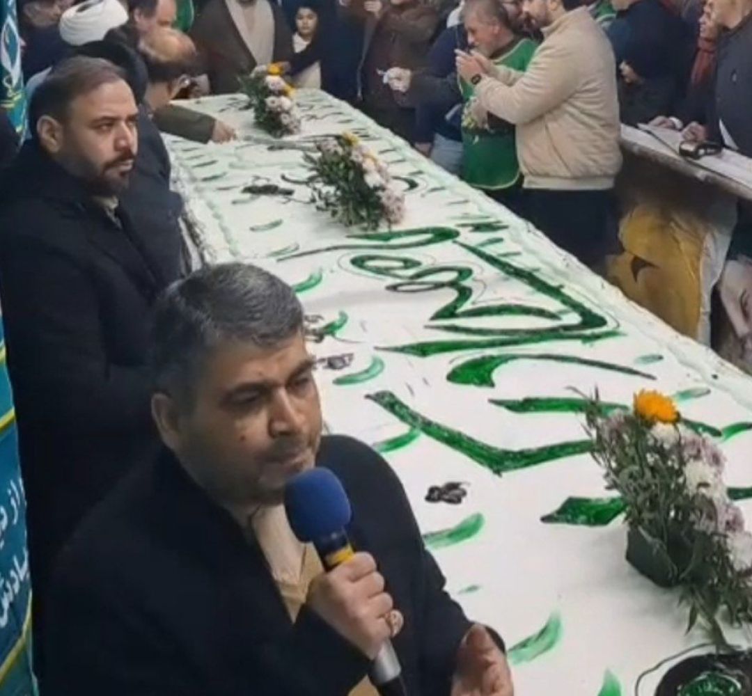 پخت کیک ۵۰۰ کیلویی در ساوه