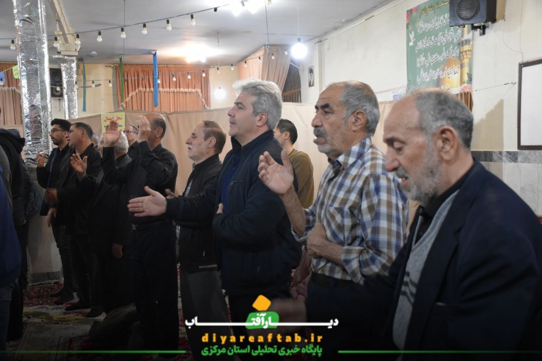 مراسم شب سوم قدر در مسجد کوثر اراک