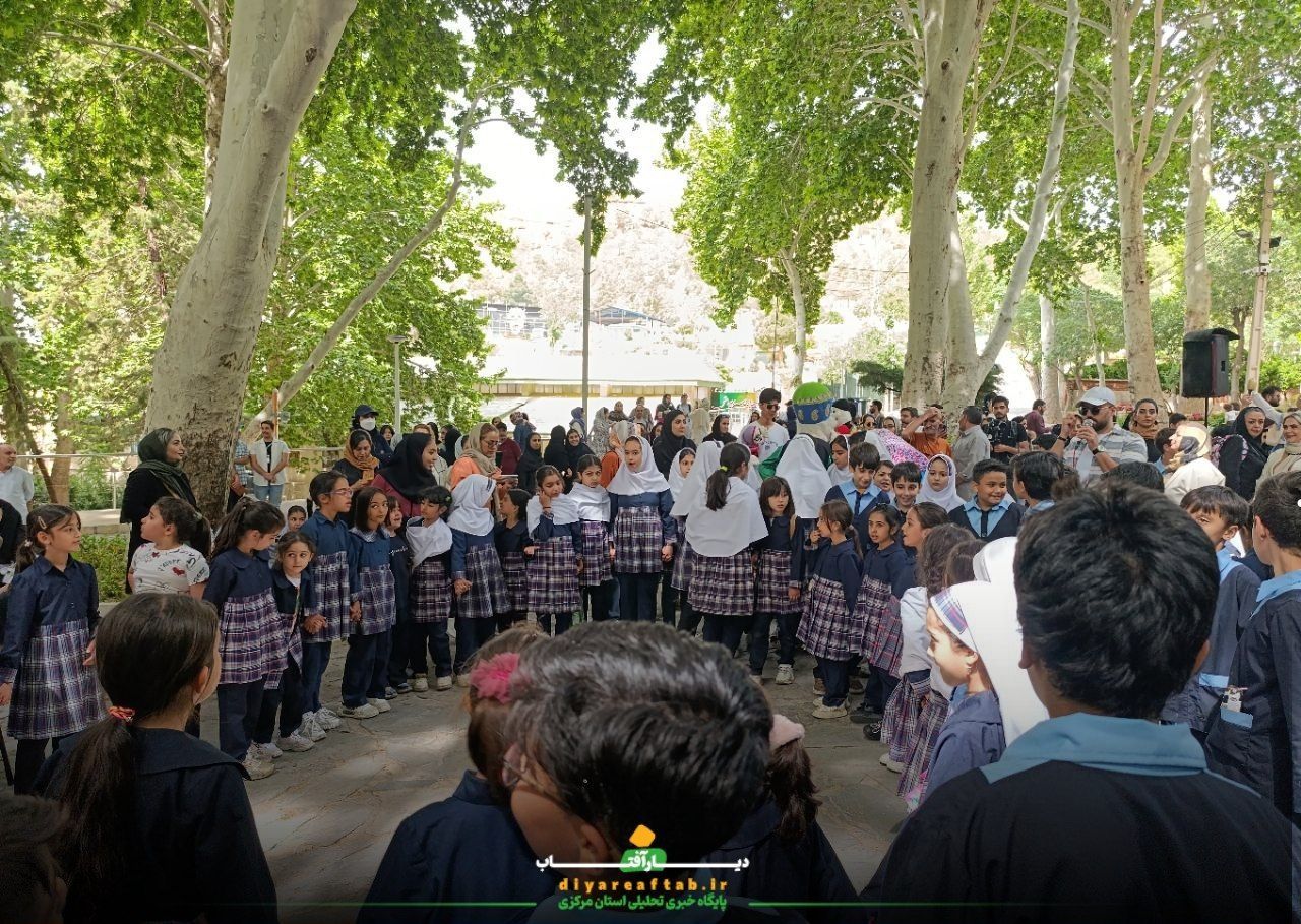 سومین جشنواره ملی تئاتر محلات