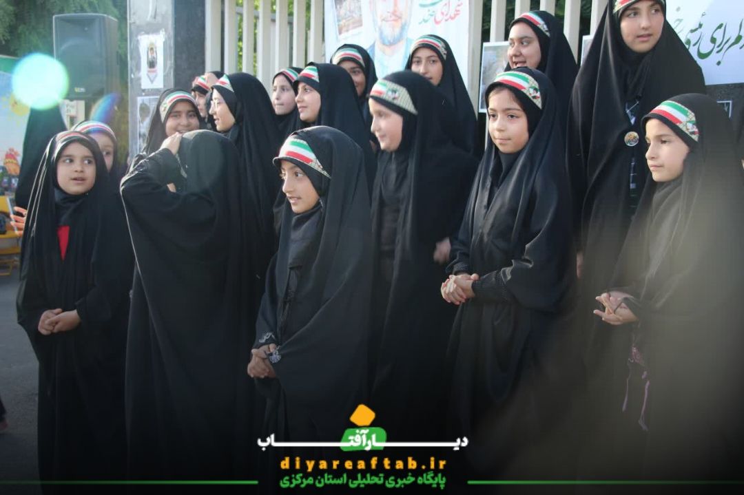 مراسم گرامیداشت شهید جمهور در کتابخانه استاد دهگان