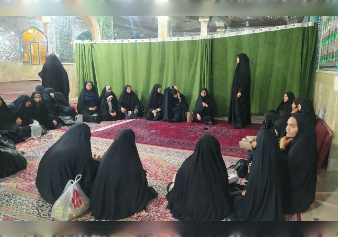 اعزام ۲۰۰ نفر از خنداب به مرقد امام