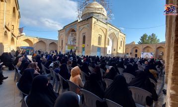 دعای باشکوه عرفه در تفرش