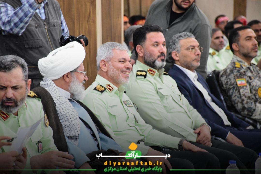 آئین تجلیل از حافظان قرآن کریم