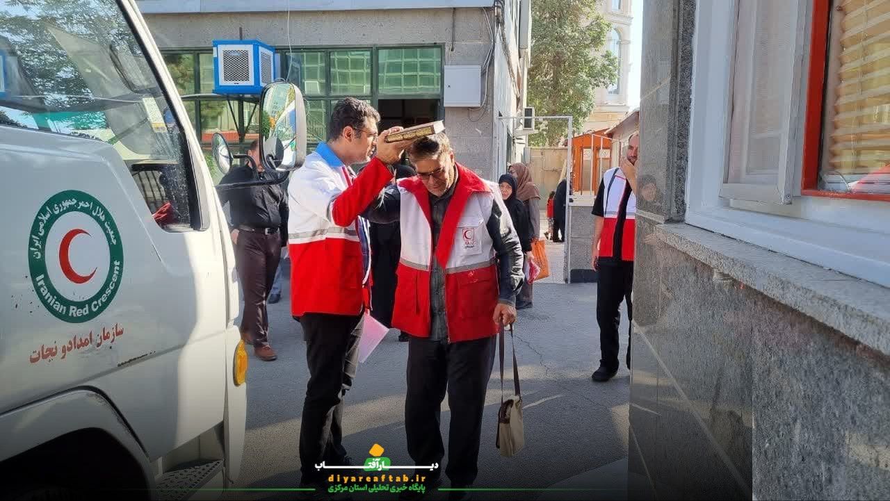 حضور فعال تیم پزشکی هلال احمر در کربلا