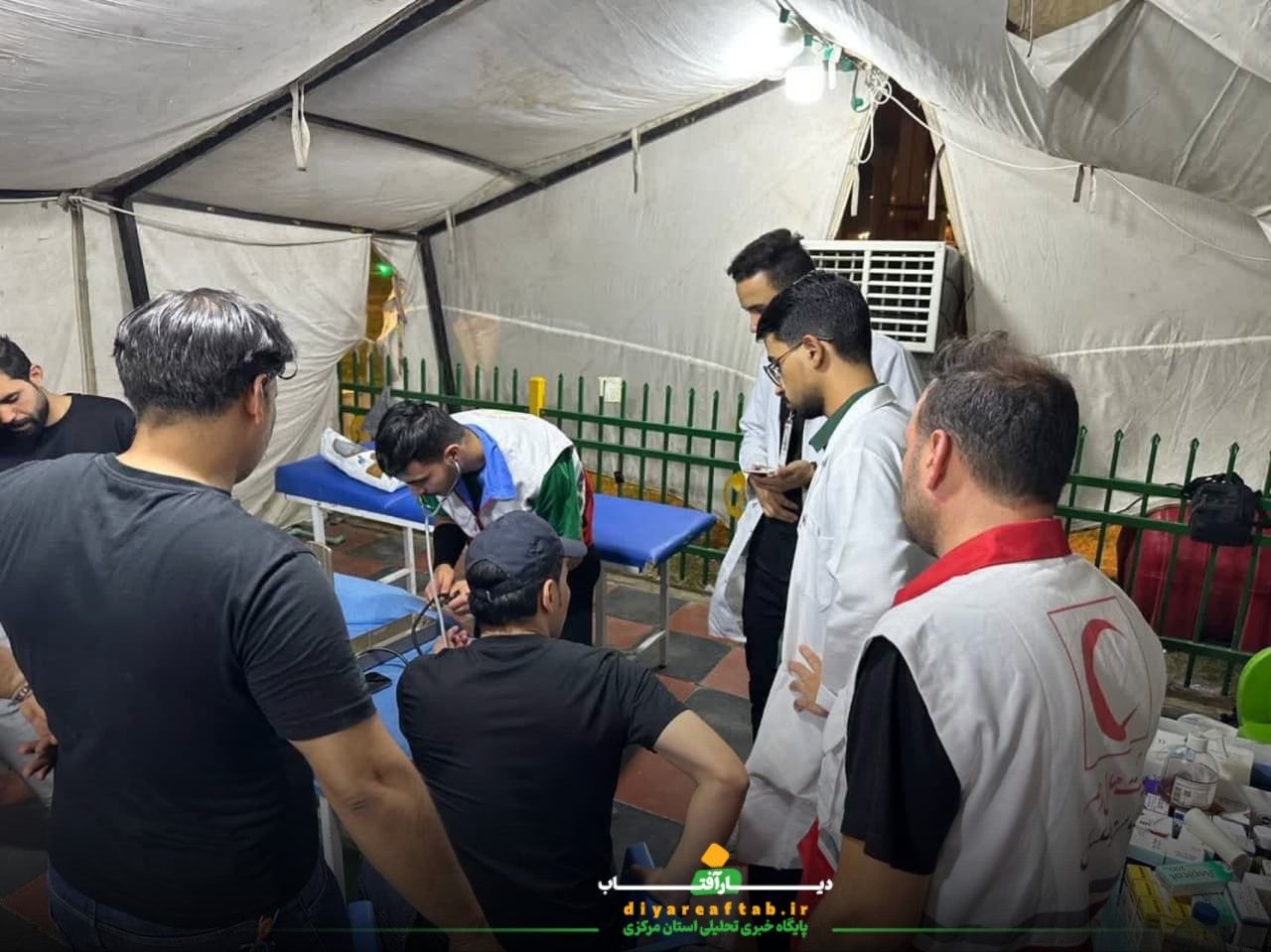 حضور فعال تیم پزشکی هلال احمر در کربلا