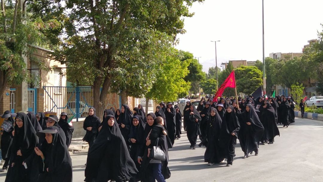 مراسم جاماندگان اربعین در خنداب برگزار شد