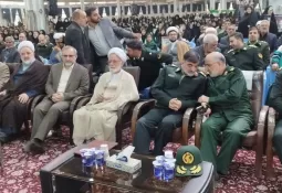 ورود پیکر شهیدگمنام به یادواره شهدای انتظامی مرکزی