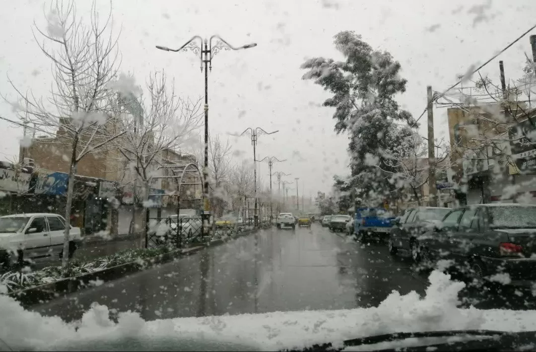 بارش برف در ساوه